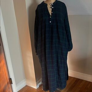 L.L. Bean Navy and Green Scotch Plaid Nightgown 100% Cotton L